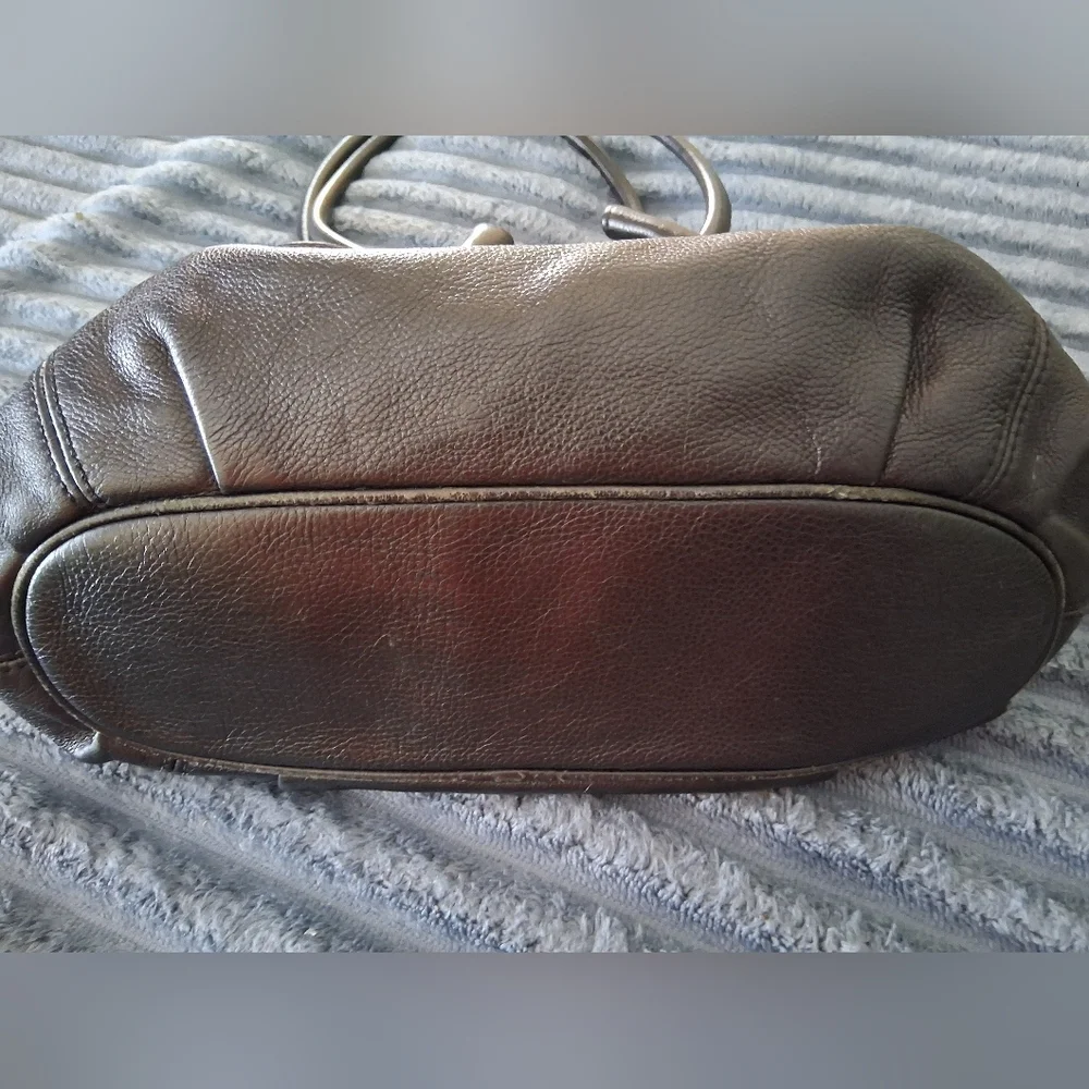 Michael Kors Hobo Bag - Picture 12 of 14